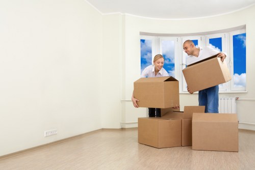 Local truck rental for furniture and box transport in North London
