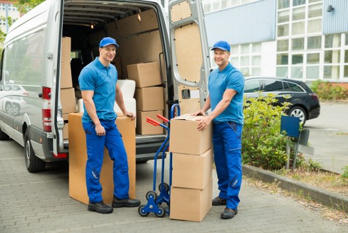 Moving student belongings between Tufnell Park and nearby areas